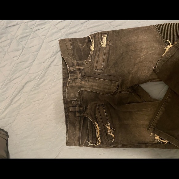 Lightly used balmain jeans size 28 - Picture 2 of 5